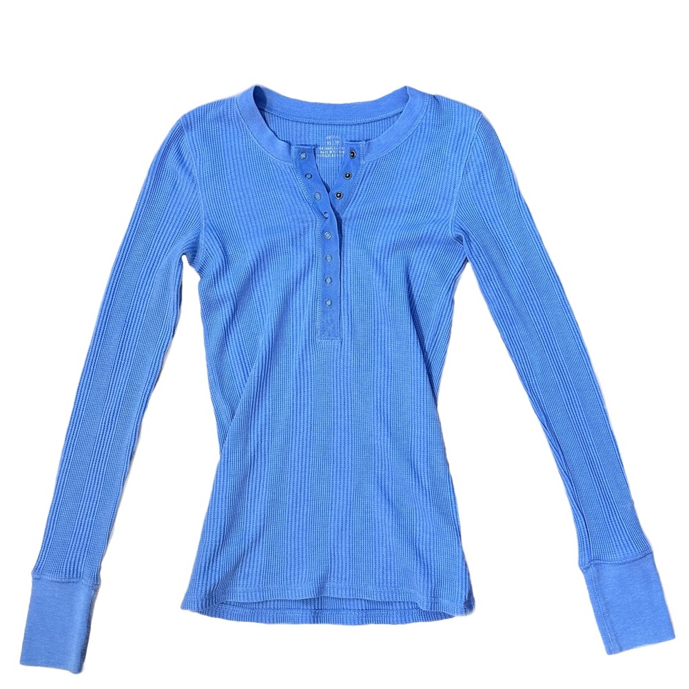 Aerie light blue fitted sleeved shirt